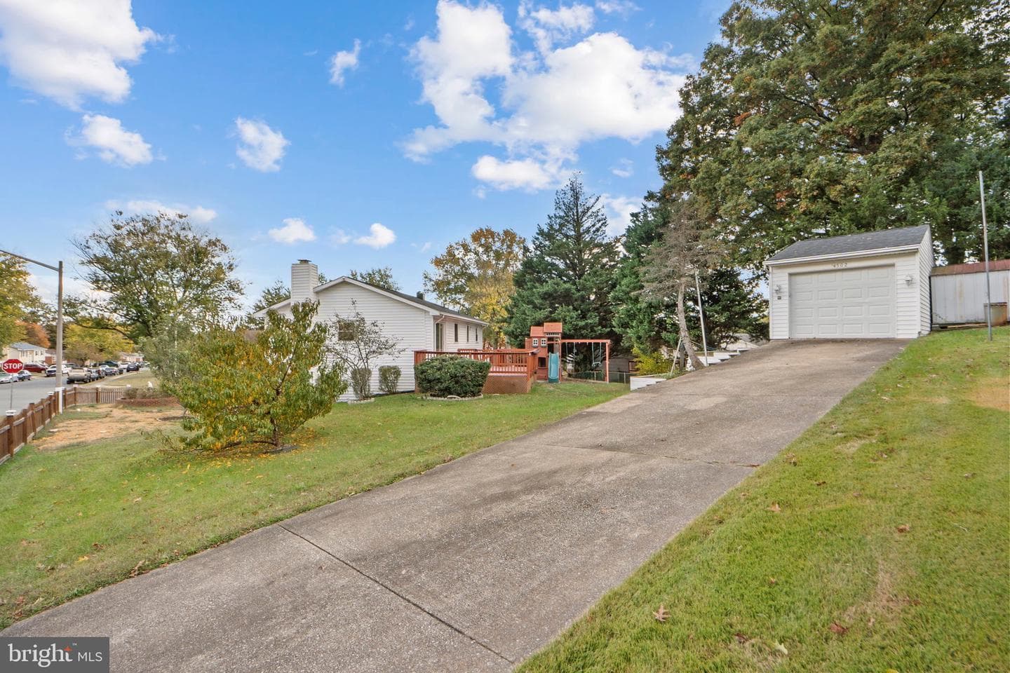14502 Darbydale Avenue photo 37