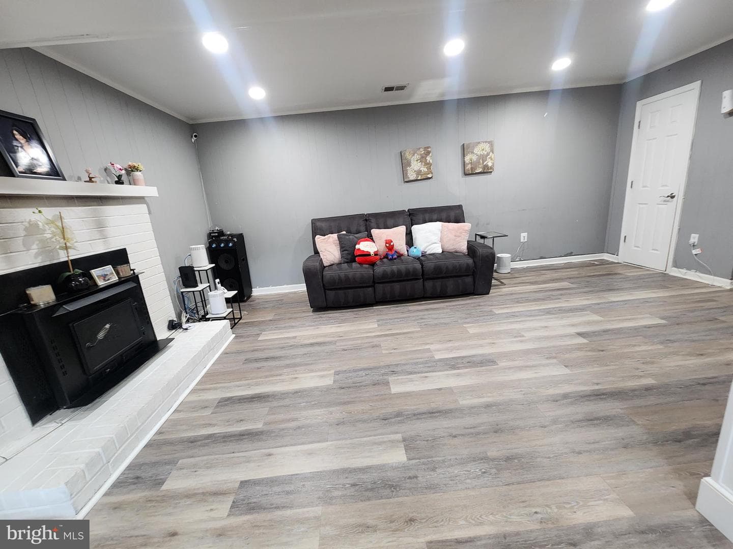 18324 Nob Hill Drive photo 32