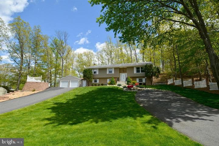 18324 Nob Hill Drive photo 44