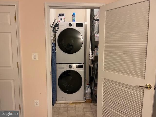 7065 Heritage Hunt Drive #203 photo 31