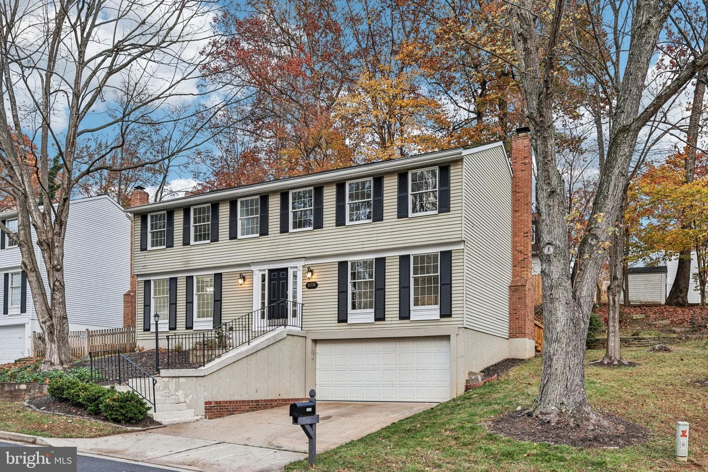 15331 Edgehill Drive photo 3