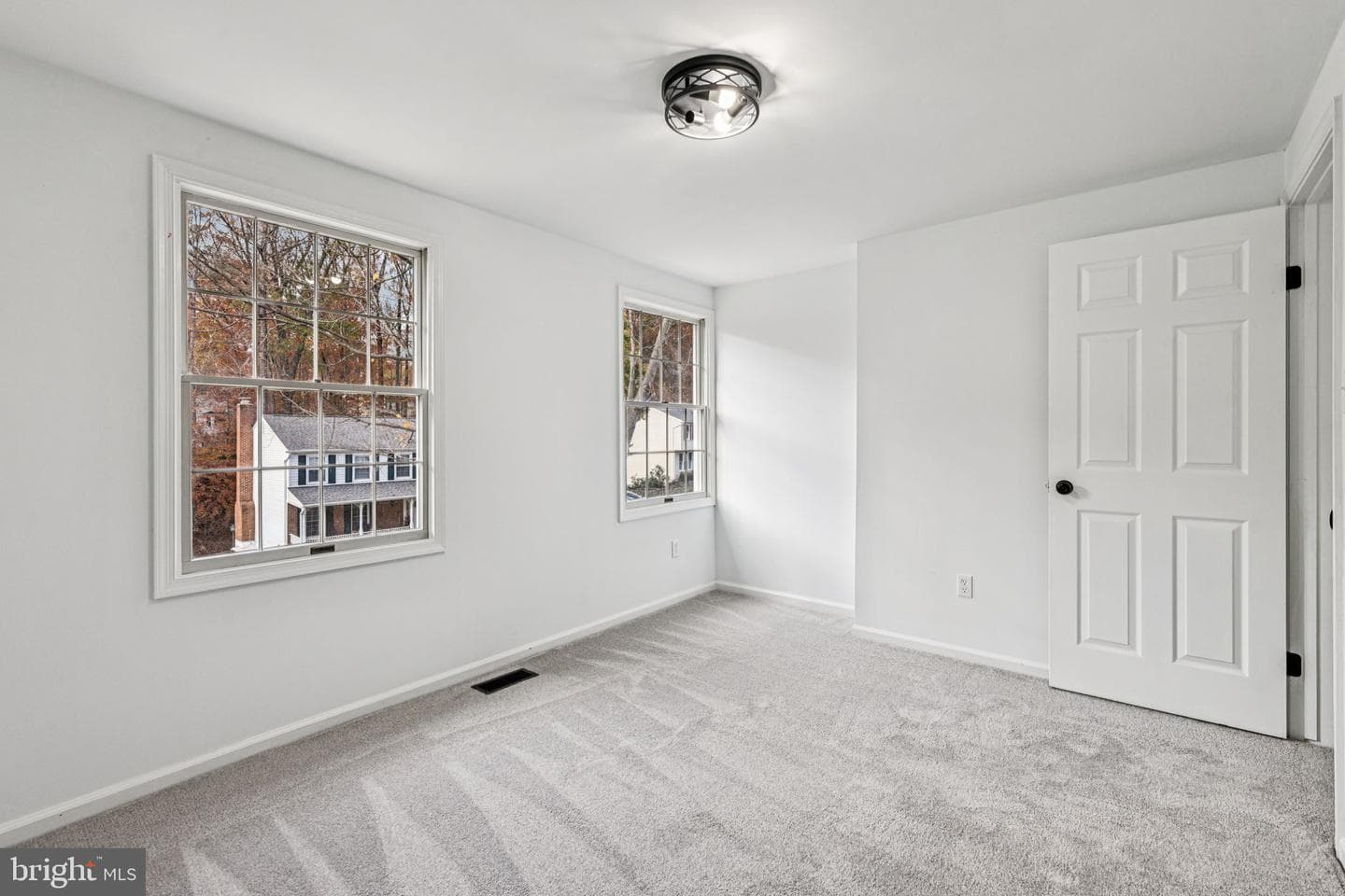 15331 Edgehill Drive photo 46
