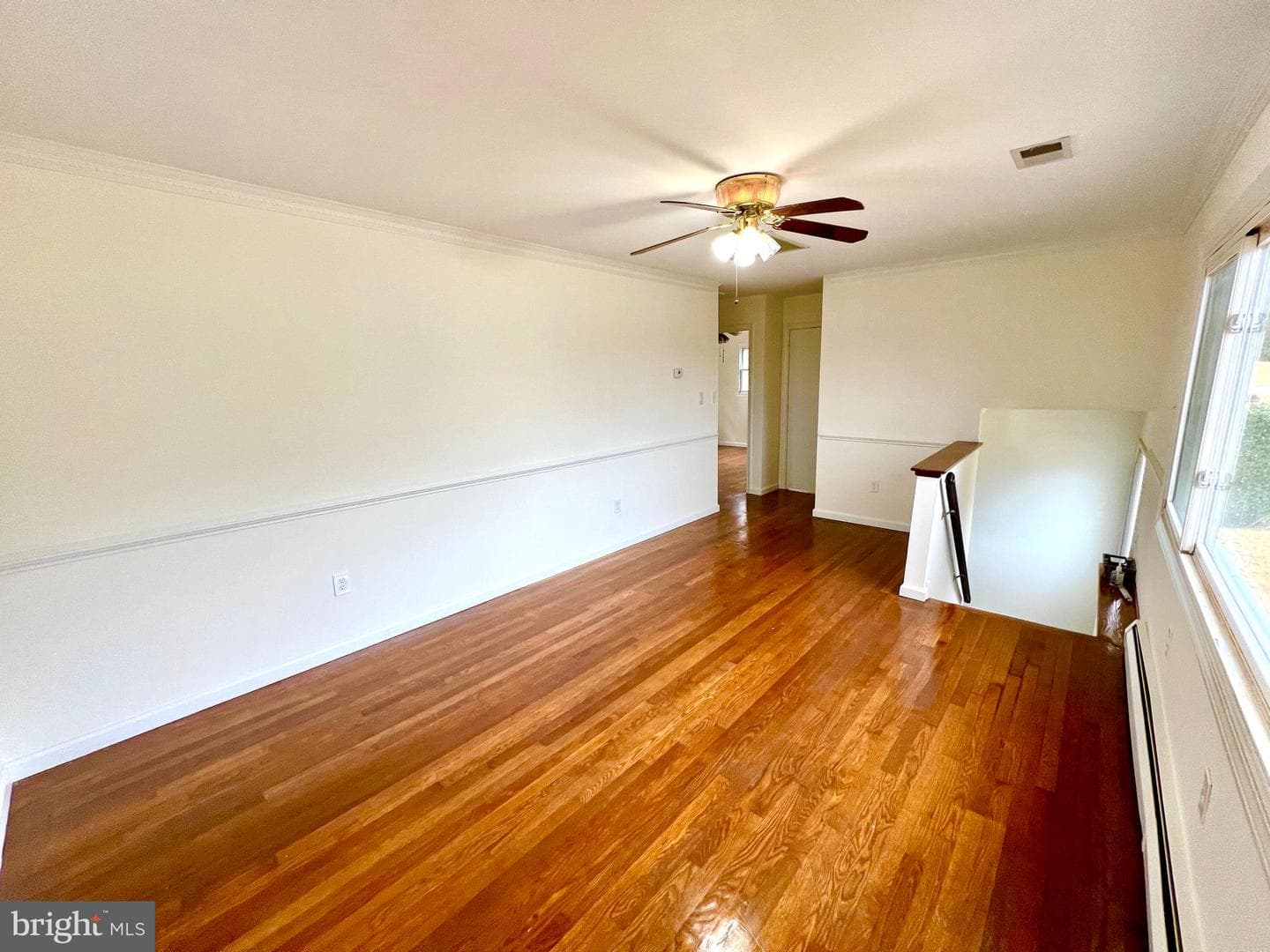 14416 Meridian Drive photo 2