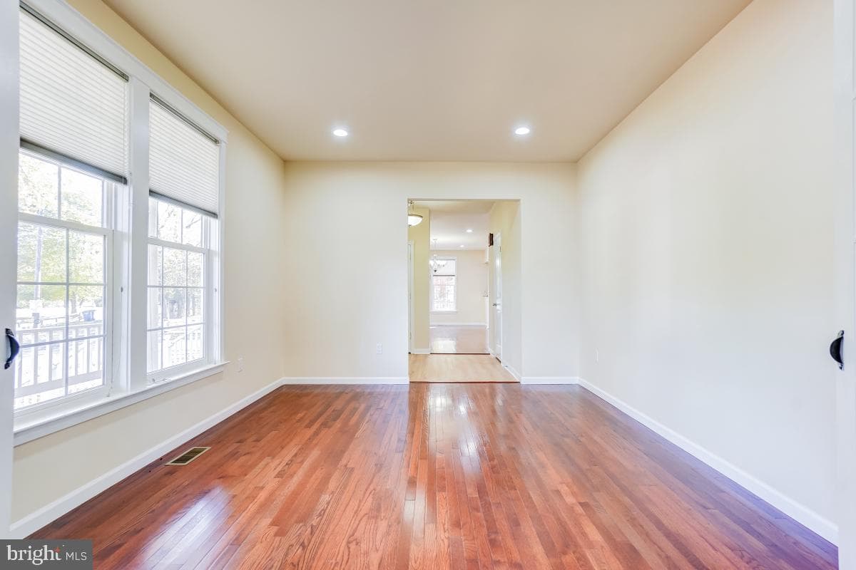 8513 Thomas Drive photo 45