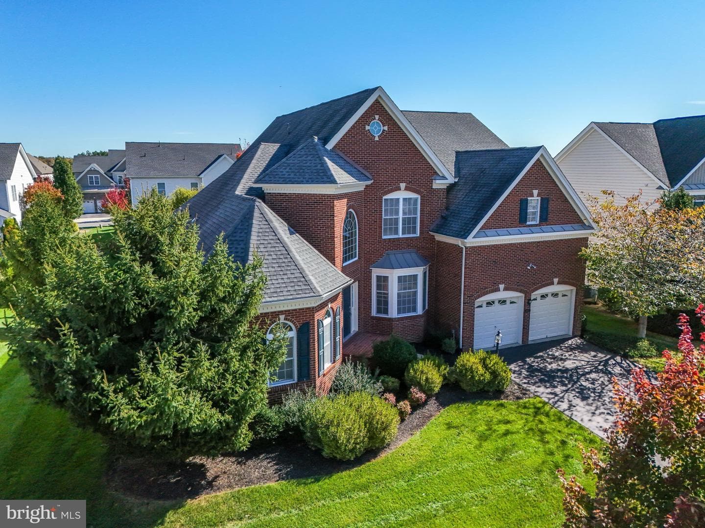 4605 Besselink Way photo 3