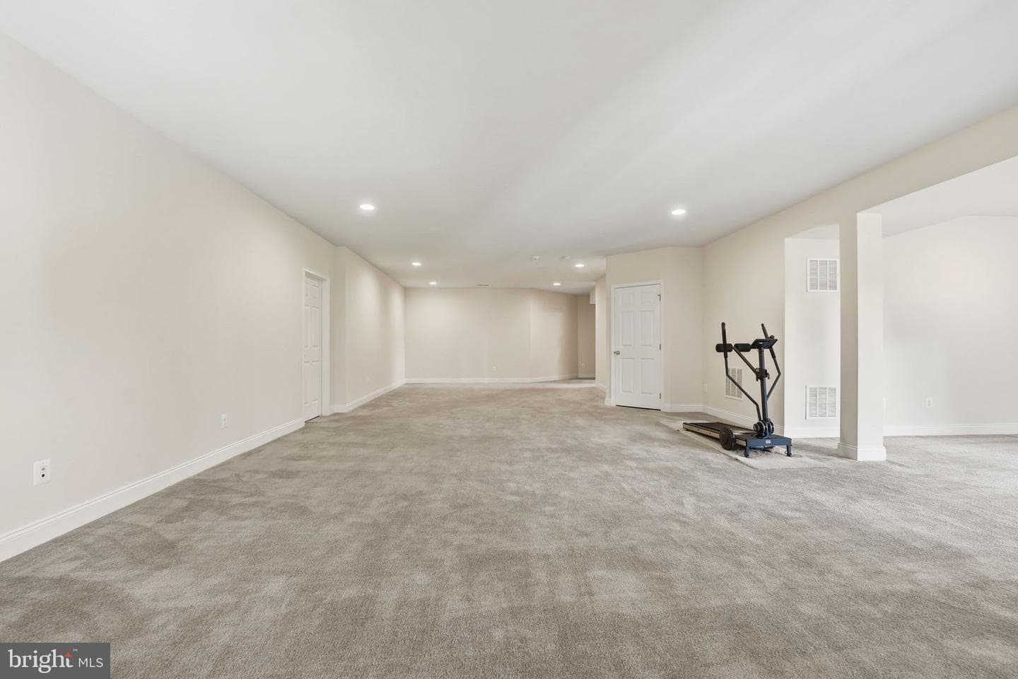4605 Besselink Way photo 50