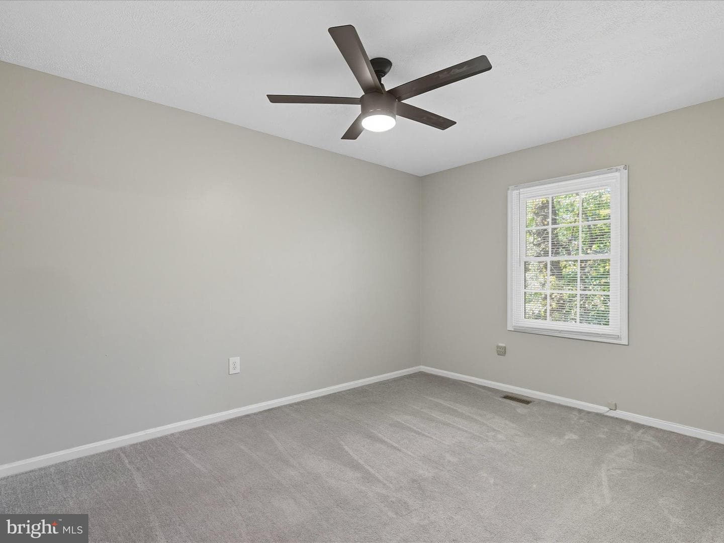 15084 Greenmount Drive photo 33