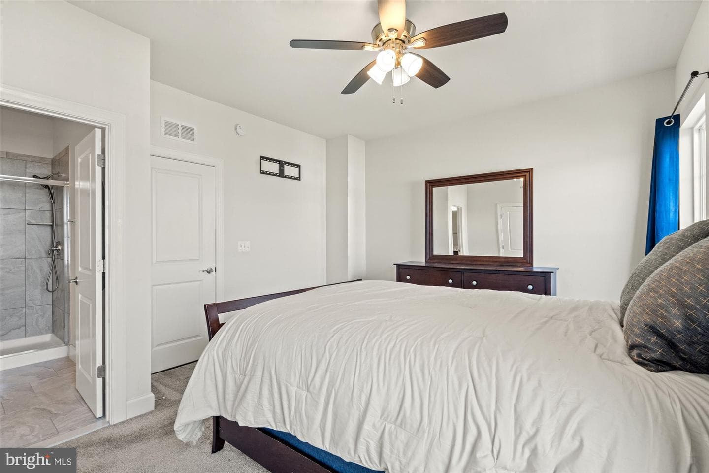 8678 Underhill Lane photo 18