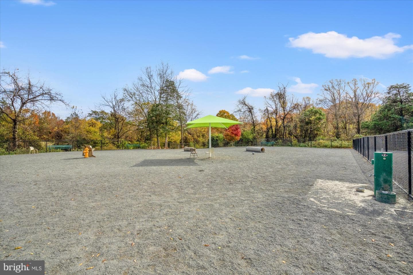 8678 Underhill Lane photo 32