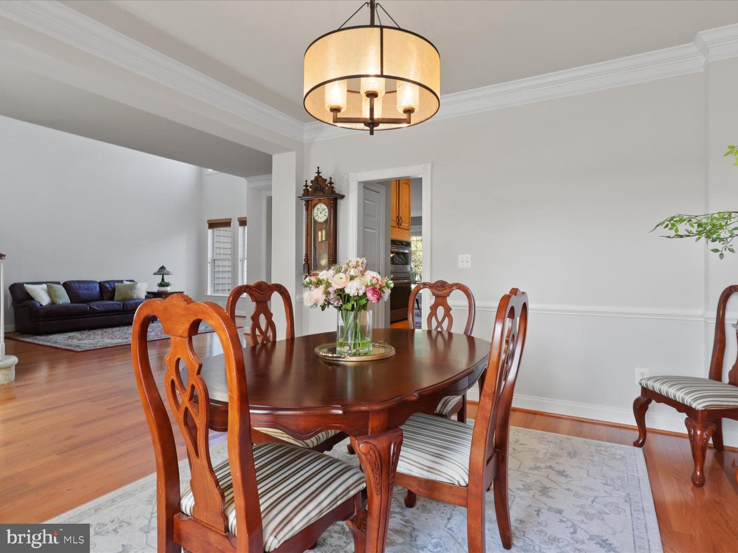 5709 Wheelwright Way photo 8