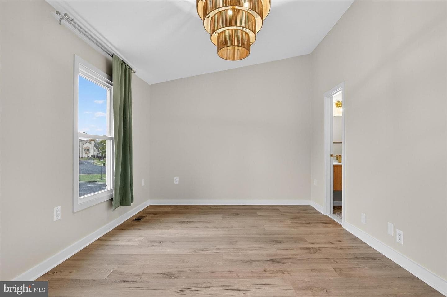 10502 Oronoco Lane photo 32