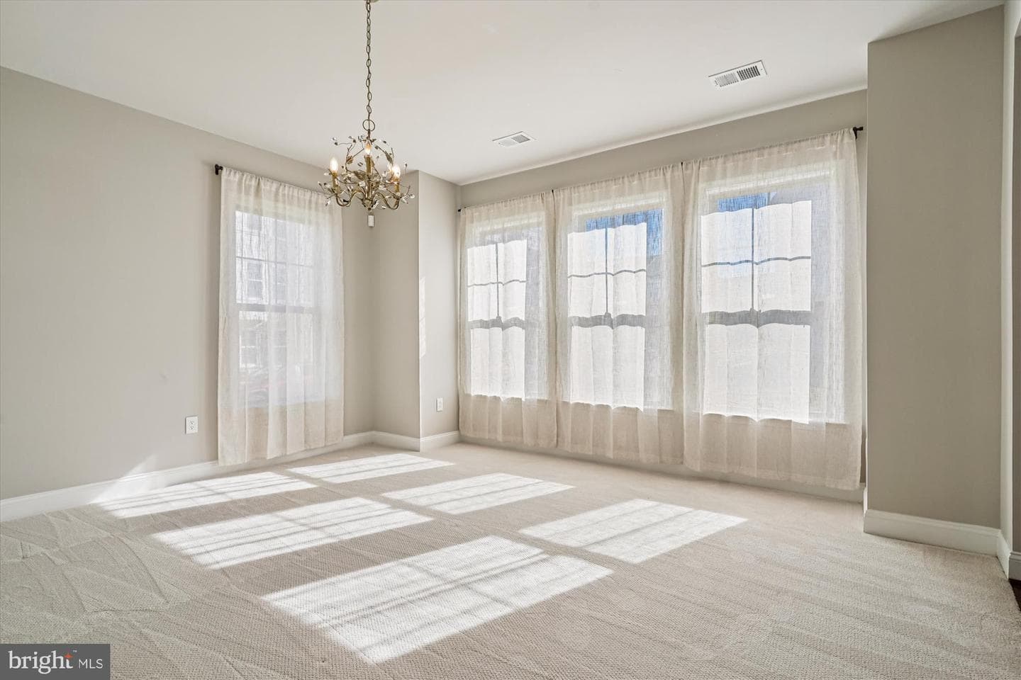 2073 Alder Lane photo 11