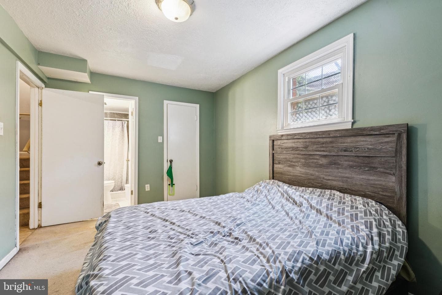 1422 Flagship Drive photo 17