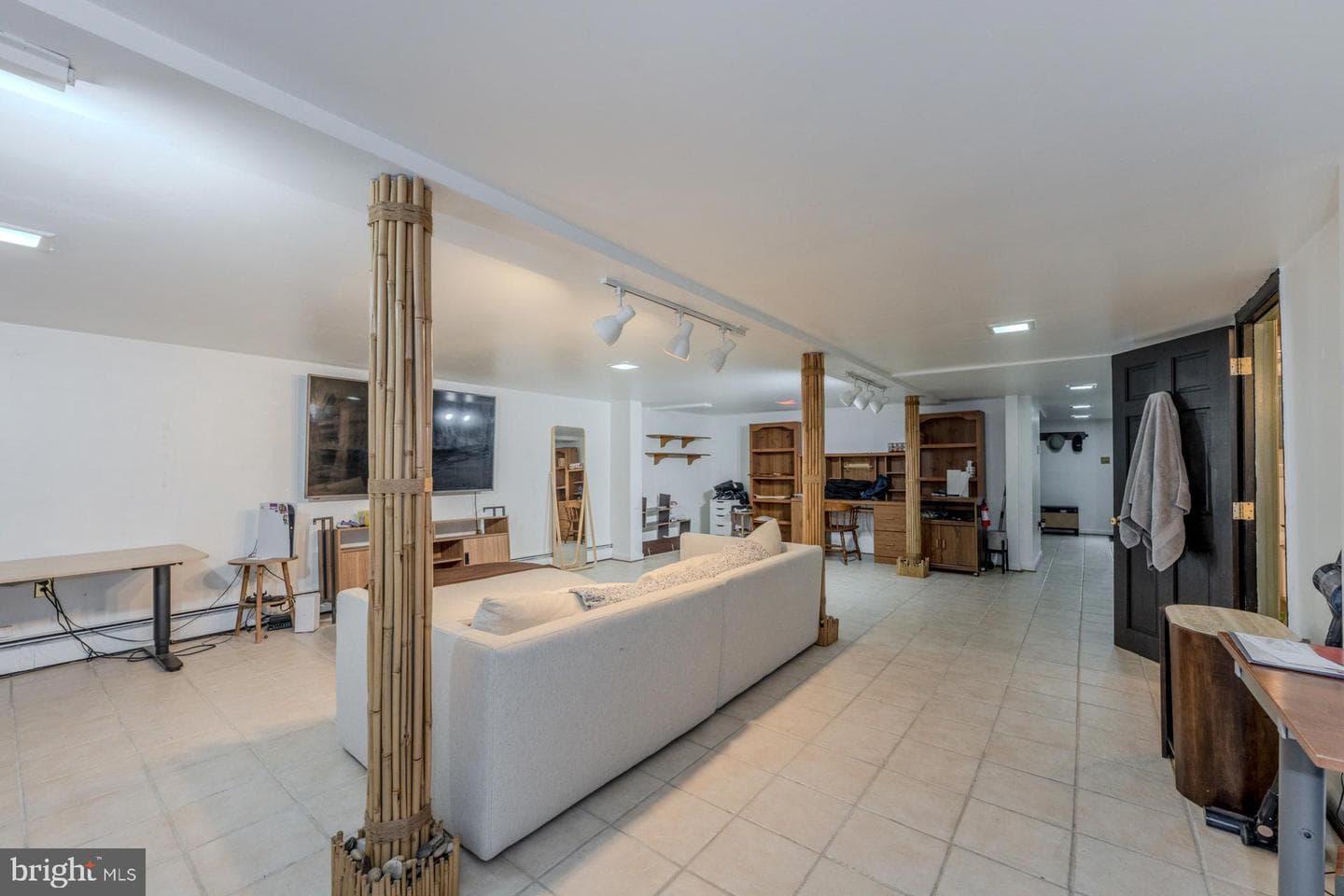 1329 Devils Reach Road photo 21