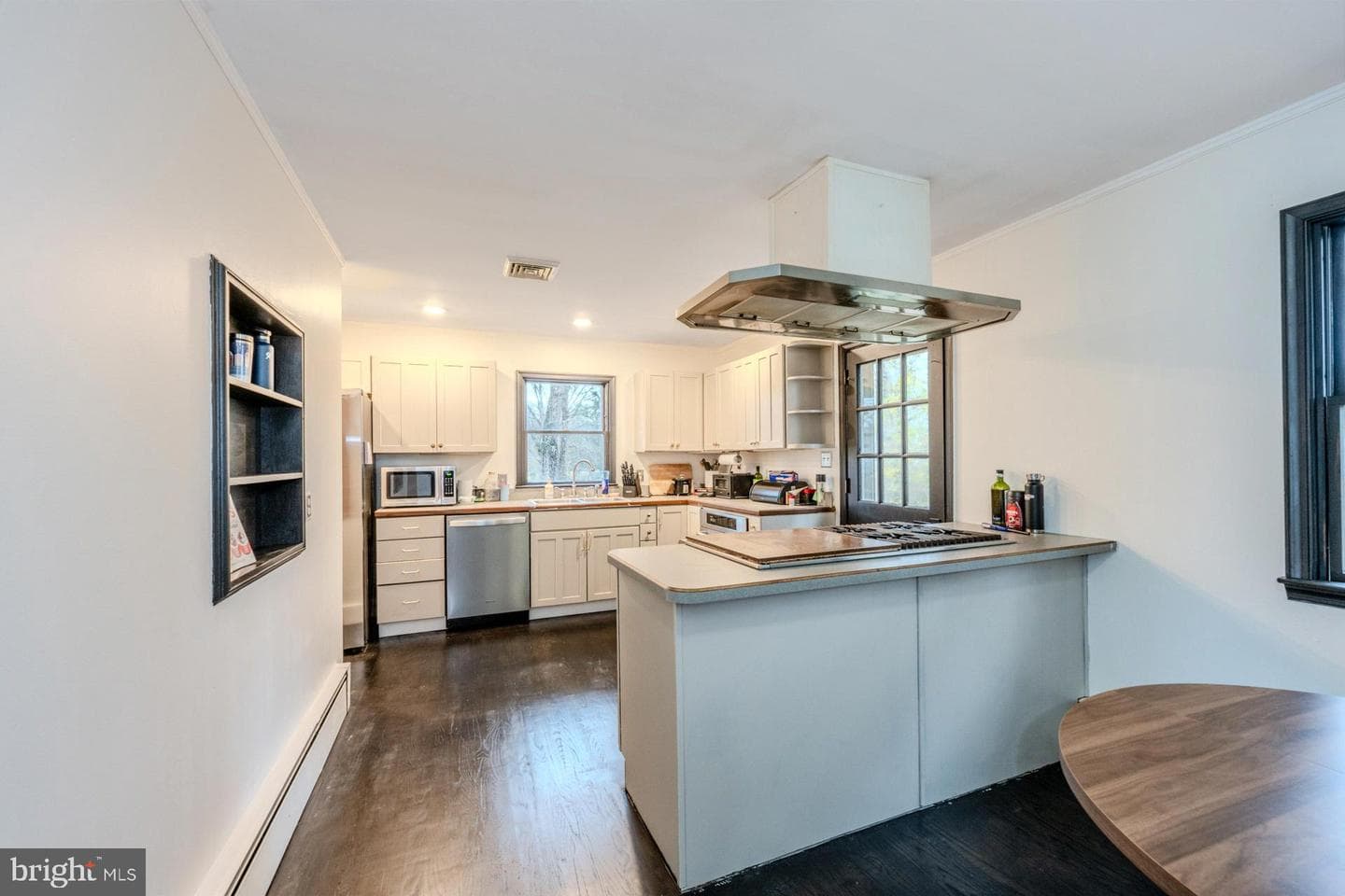 1329 Devils Reach Road photo 7