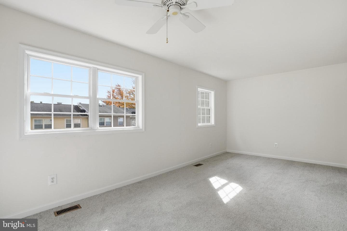 14753 Tamarack Place photo 27
