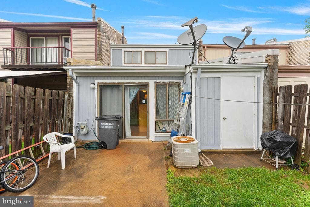 10805 Violet Court photo 23