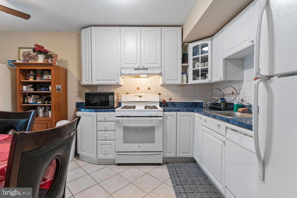10805 Violet Court photo 5