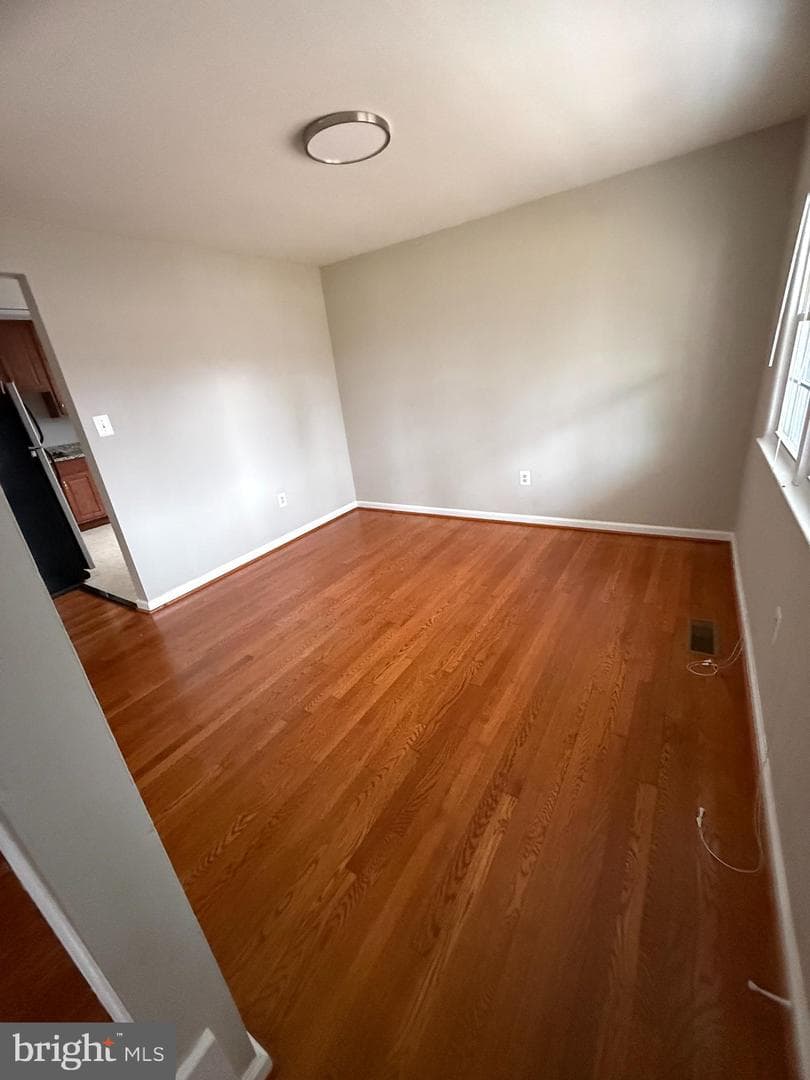 4542 Kingston Road photo 5