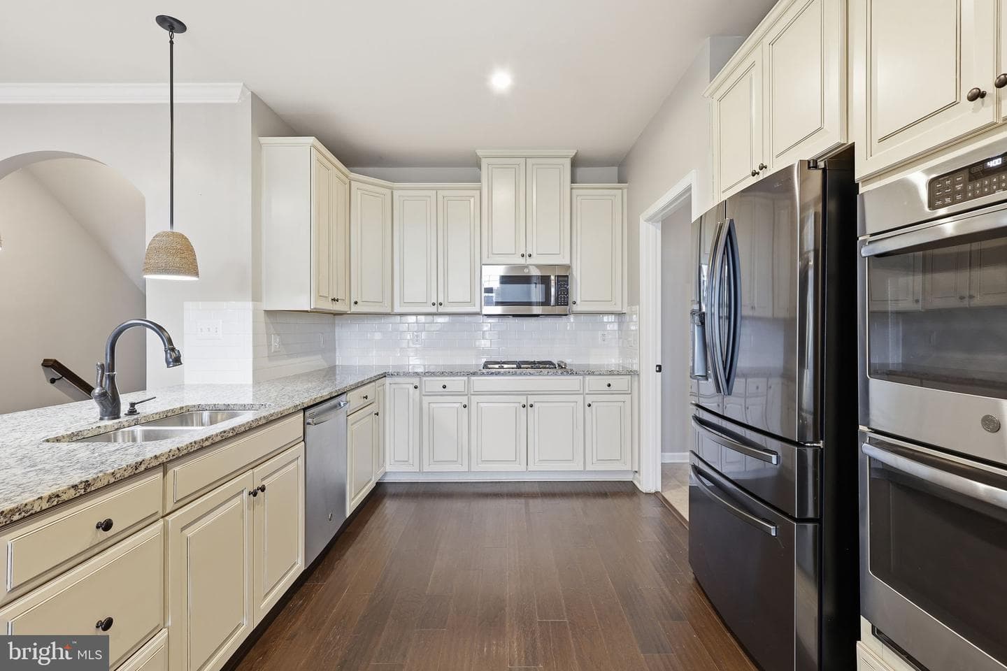 18052 Red Mulberry Road photo 4