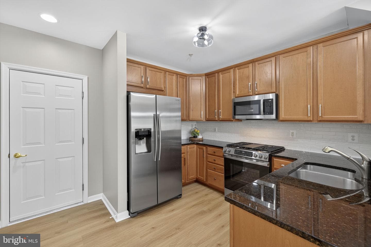 6313 Iris Meadow Lane photo 15
