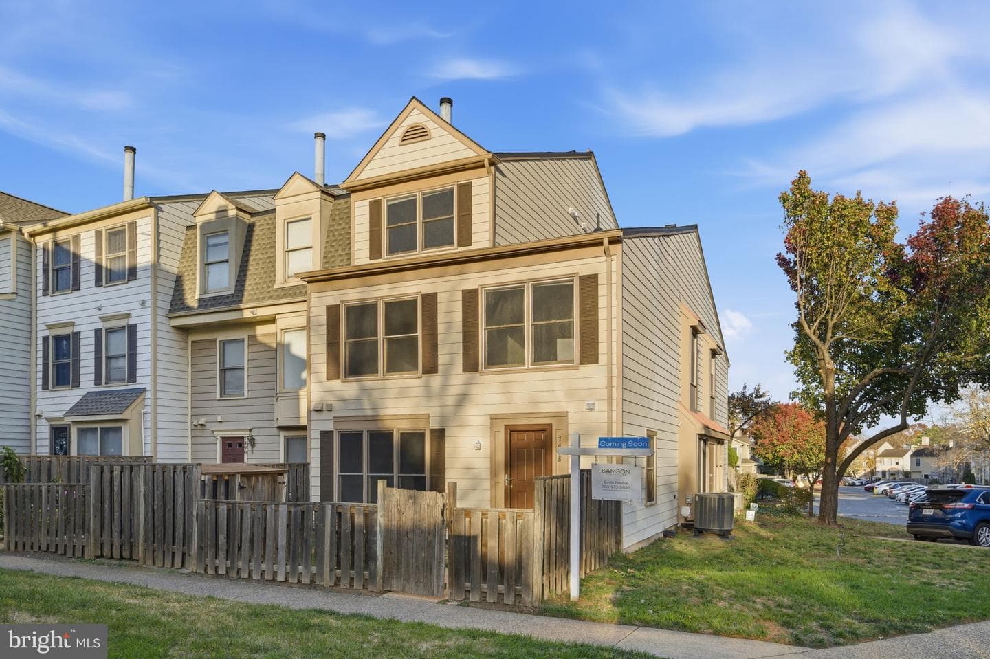 7498 Tangier Way photo 2