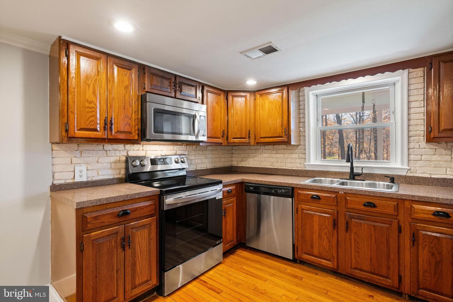 11106 Lake Jackson Drive photo 16