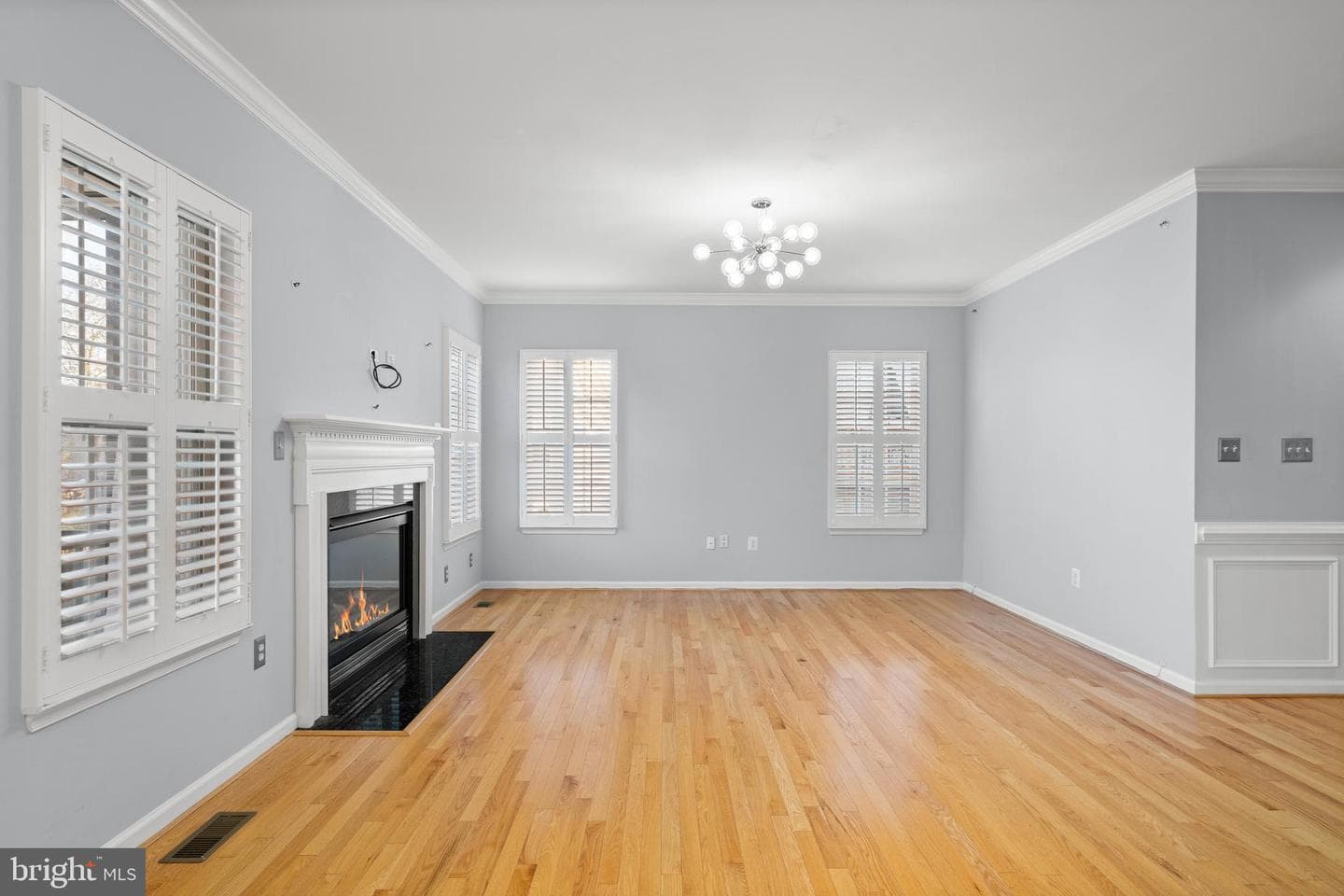 4977 Breeze Way photo 10
