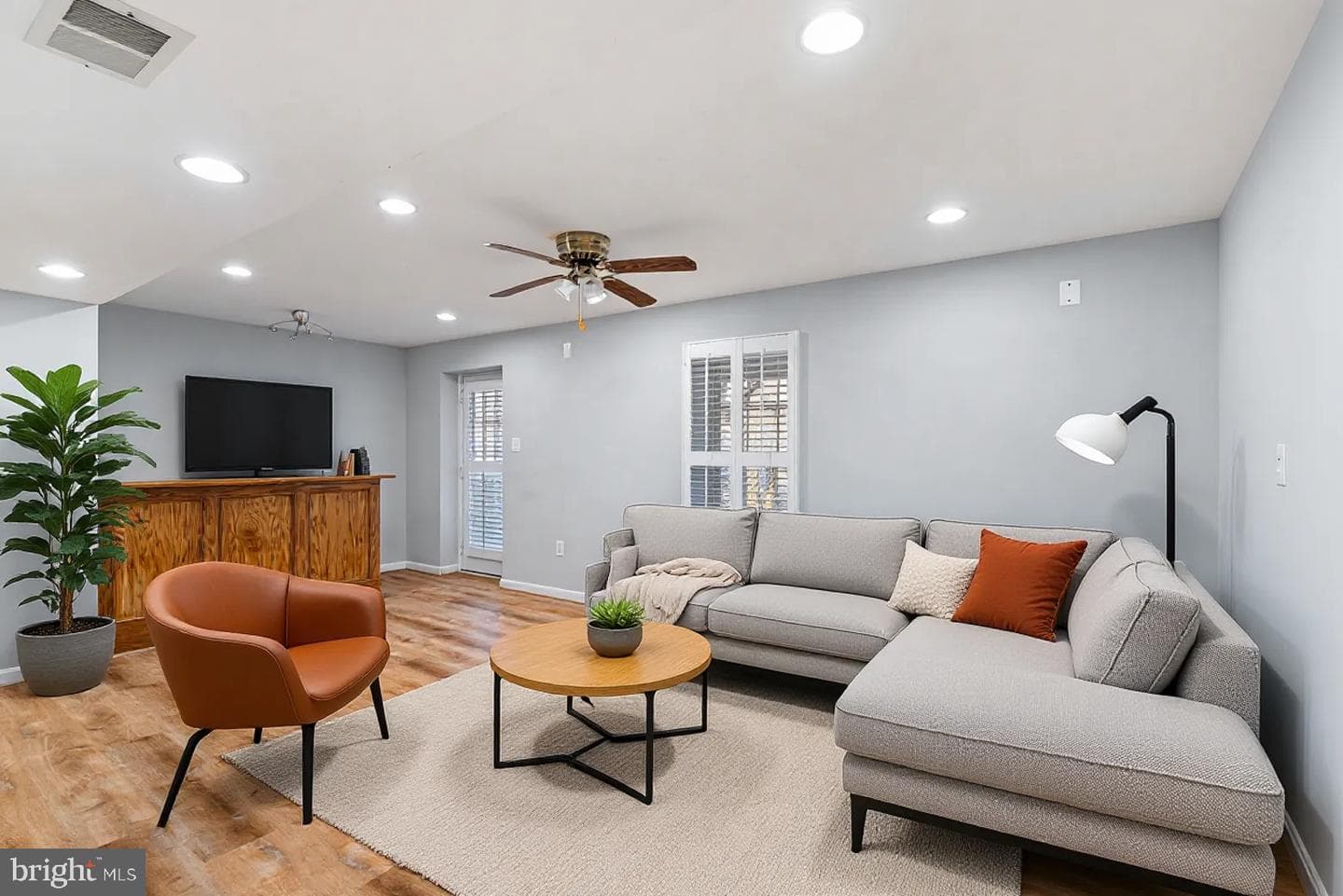 4977 Breeze Way photo 46