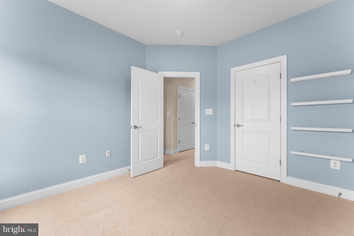 15908 Mackenzie Manor Drive photo 39