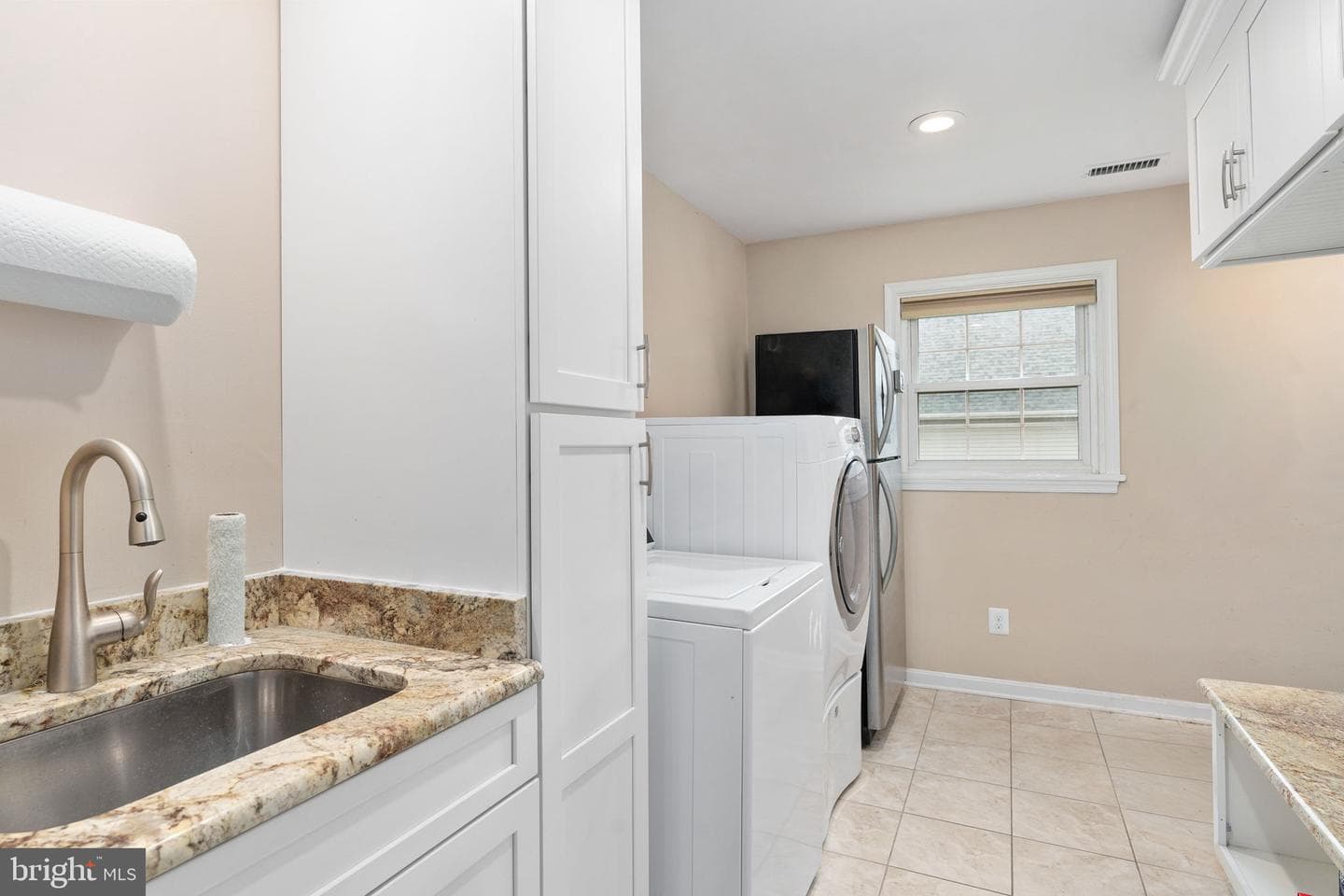 1412 Devils Reach Road photo 25
