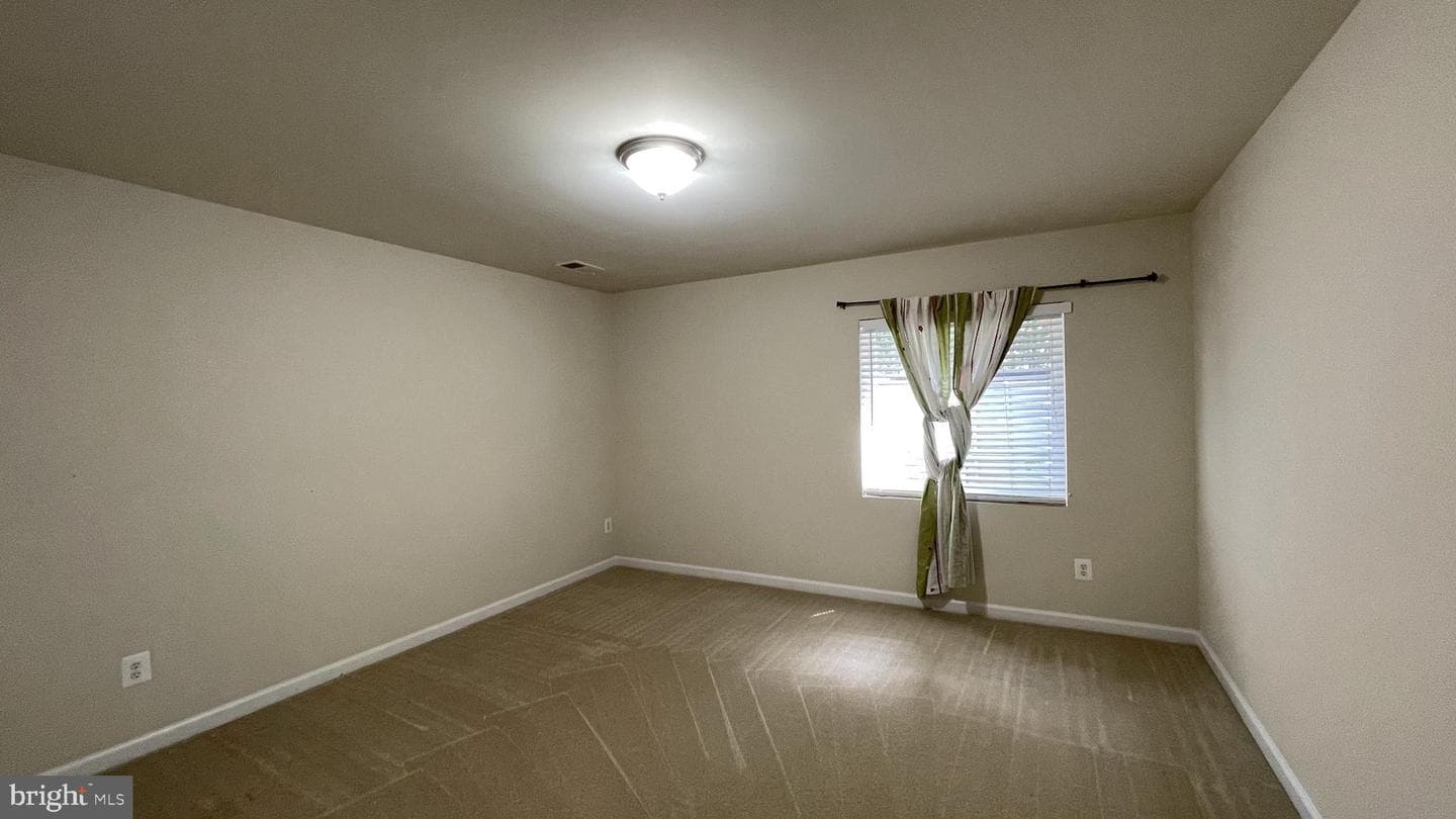 12437 Pfitzner Court photo 34