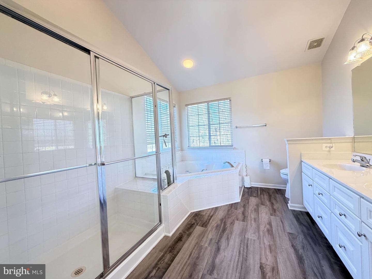 8420 Summer Breeze Place photo 25
