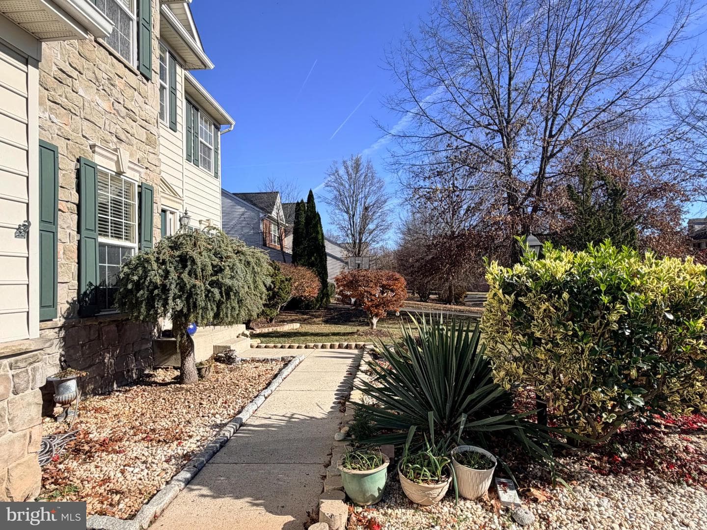 8420 Summer Breeze Place photo 3