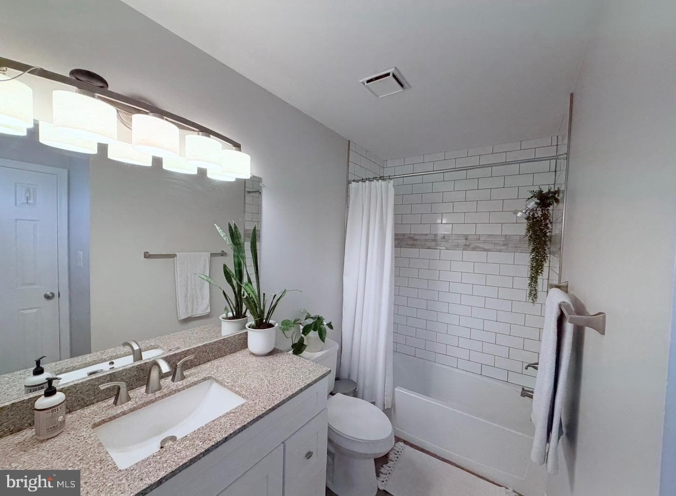 4993 Lambsgate Lane photo 15