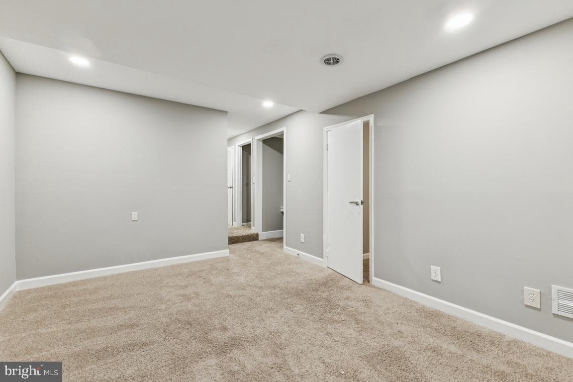7832 Brookview Court photo 20