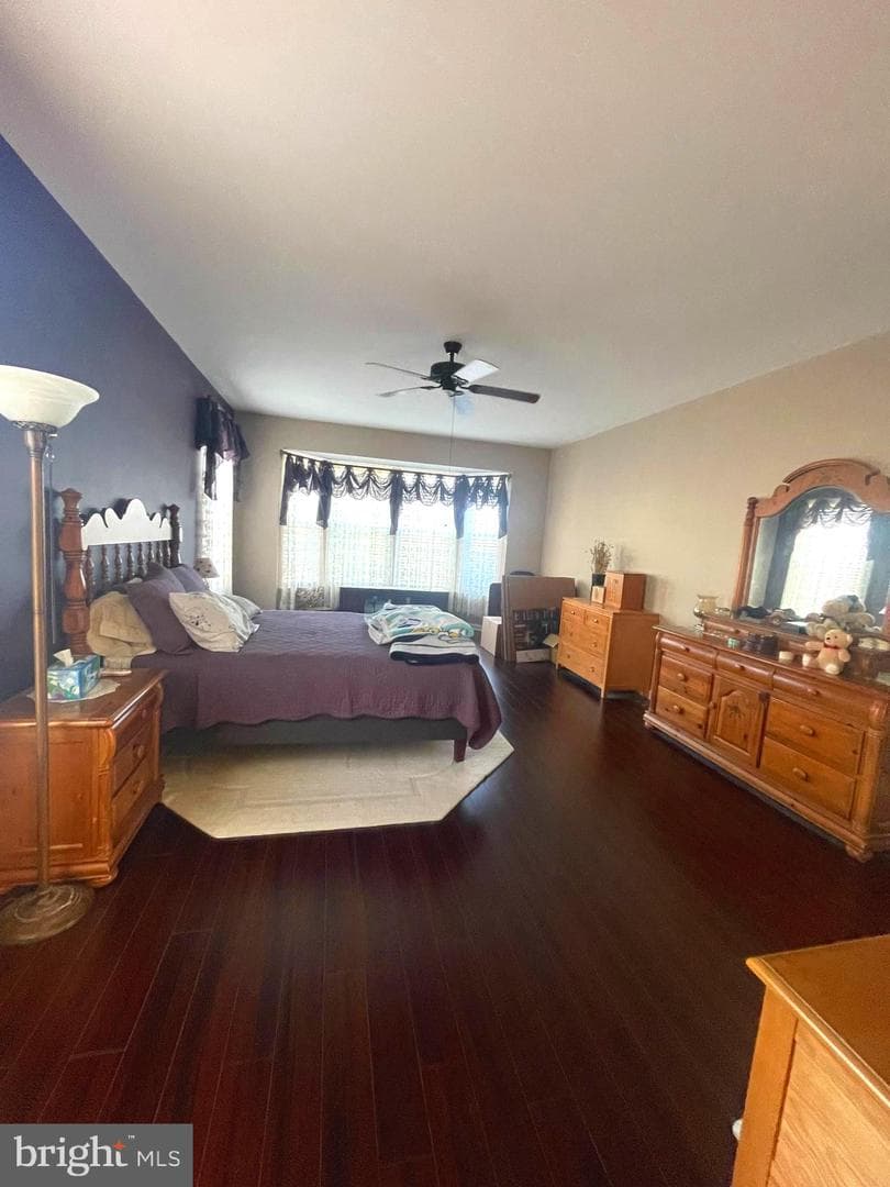 3704 Russett Maple Court photo 13