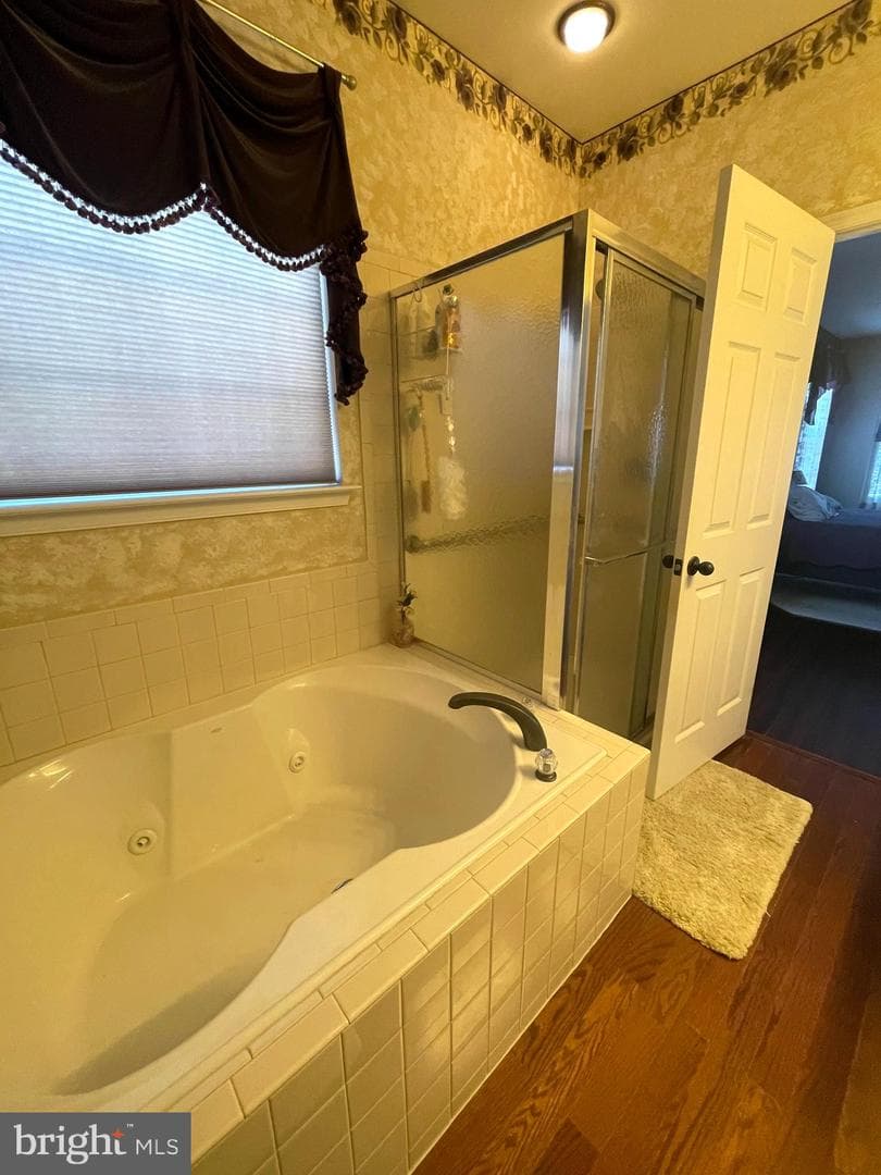 3704 Russett Maple Court photo 15