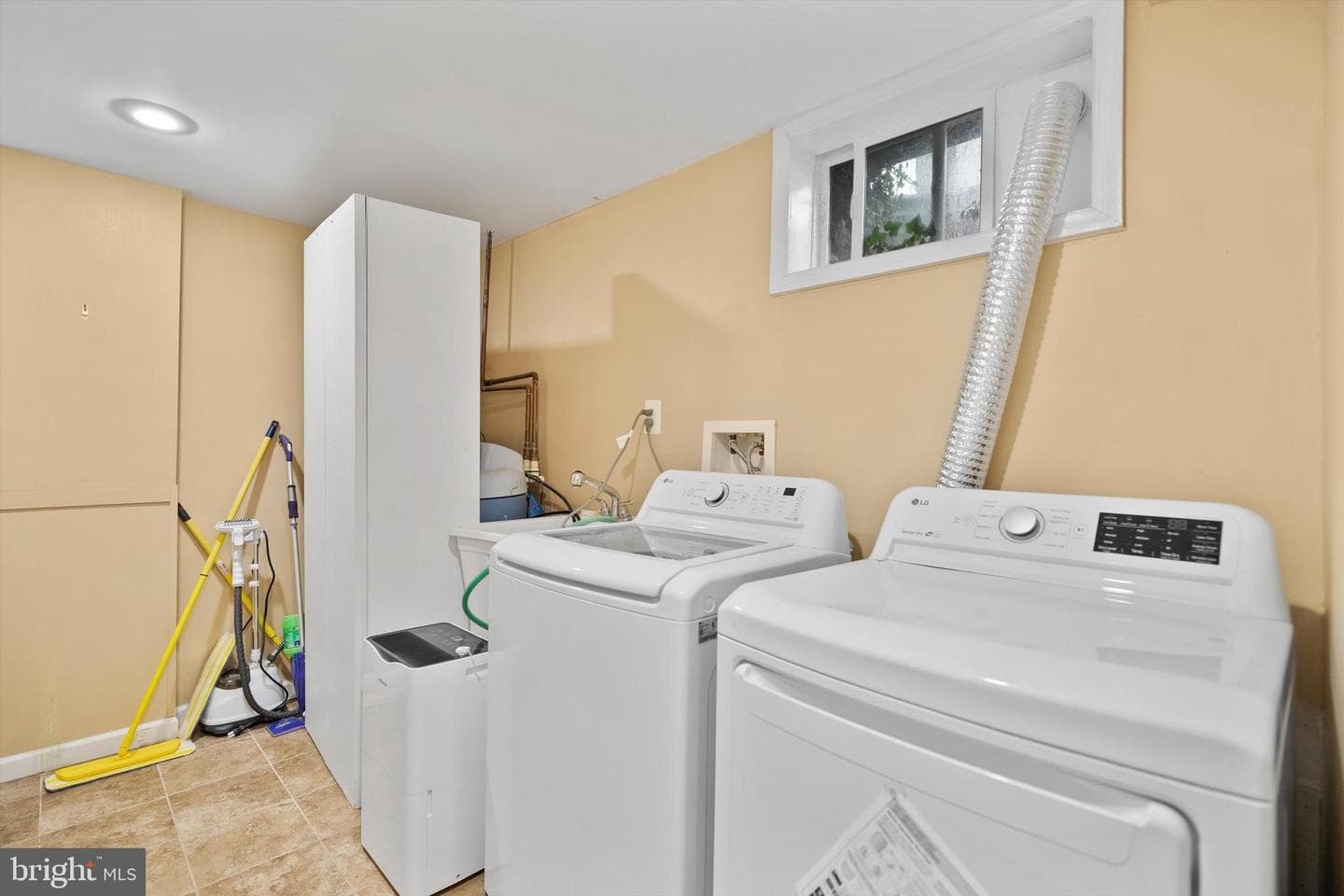 8411 Impalla Drive photo 23