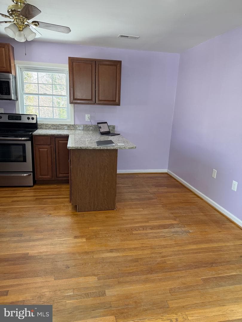 3548 Forestdale Avenue photo 8
