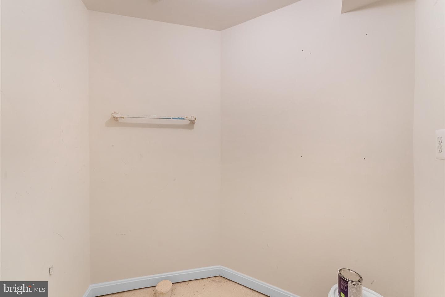 2509 Oak Tree Lane photo 37