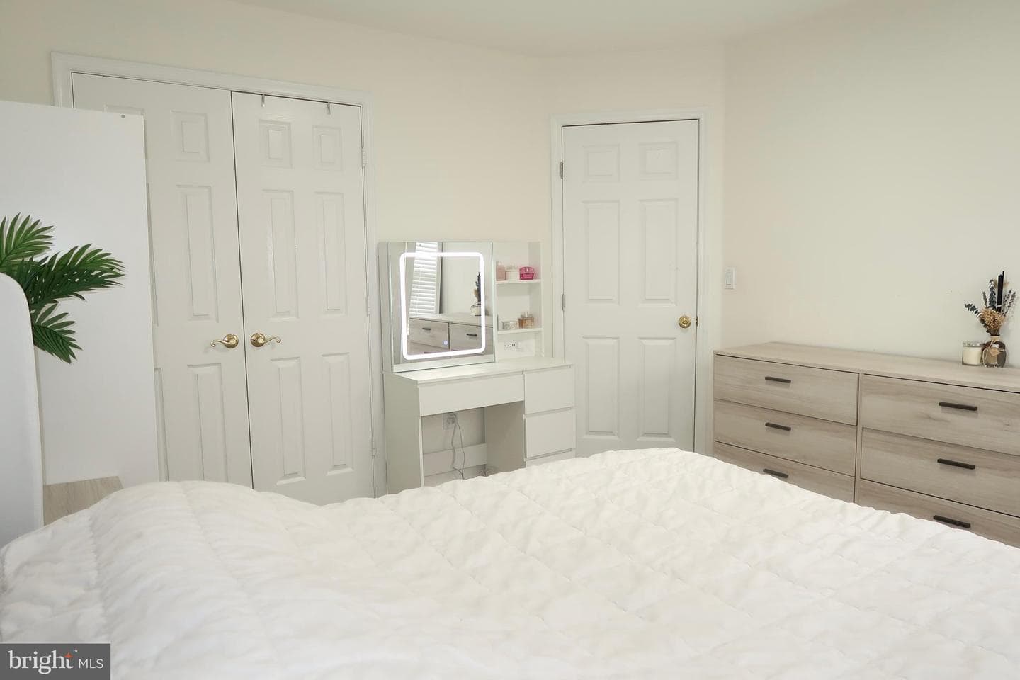 5366 Mansfield Court photo 31