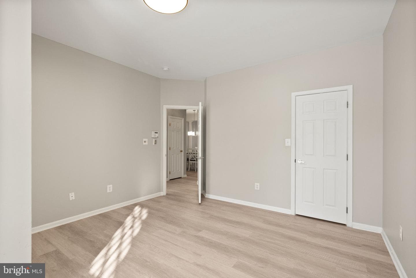 6932 Walnut Hill Drive photo 21