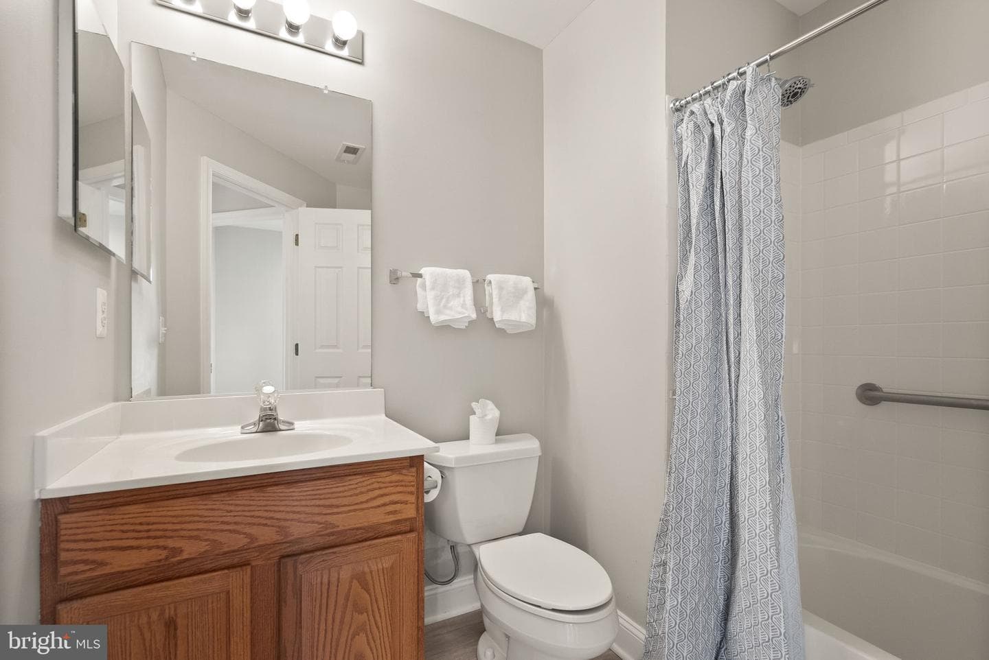 6932 Walnut Hill Drive photo 23