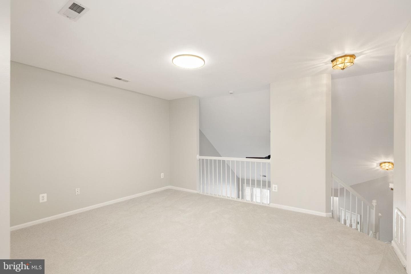 6932 Walnut Hill Drive photo 27