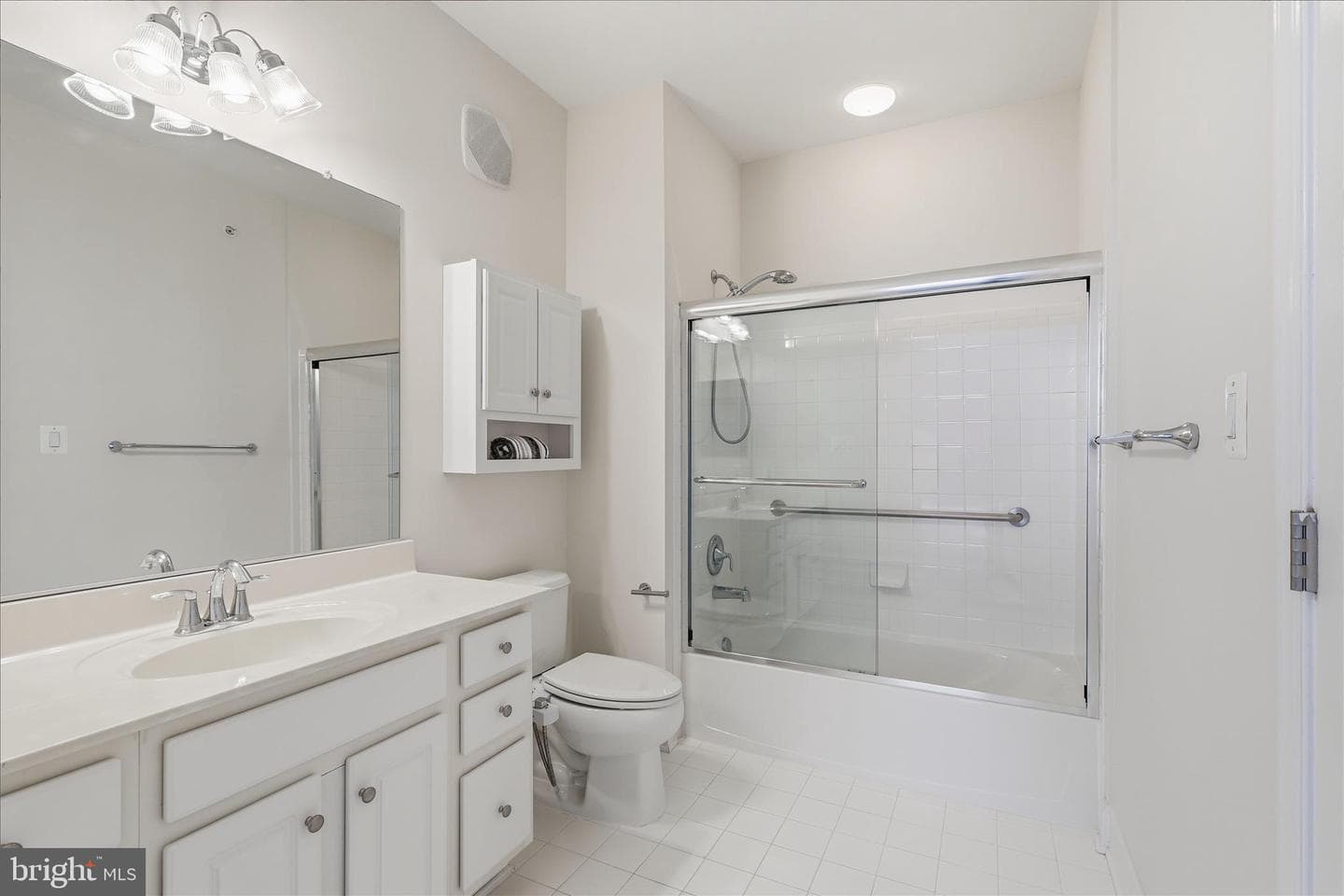 7055 Heritage Hunt Drive #311 photo 22
