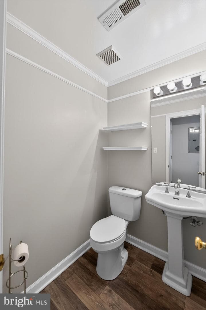 12125 Salemtown Drive photo 7