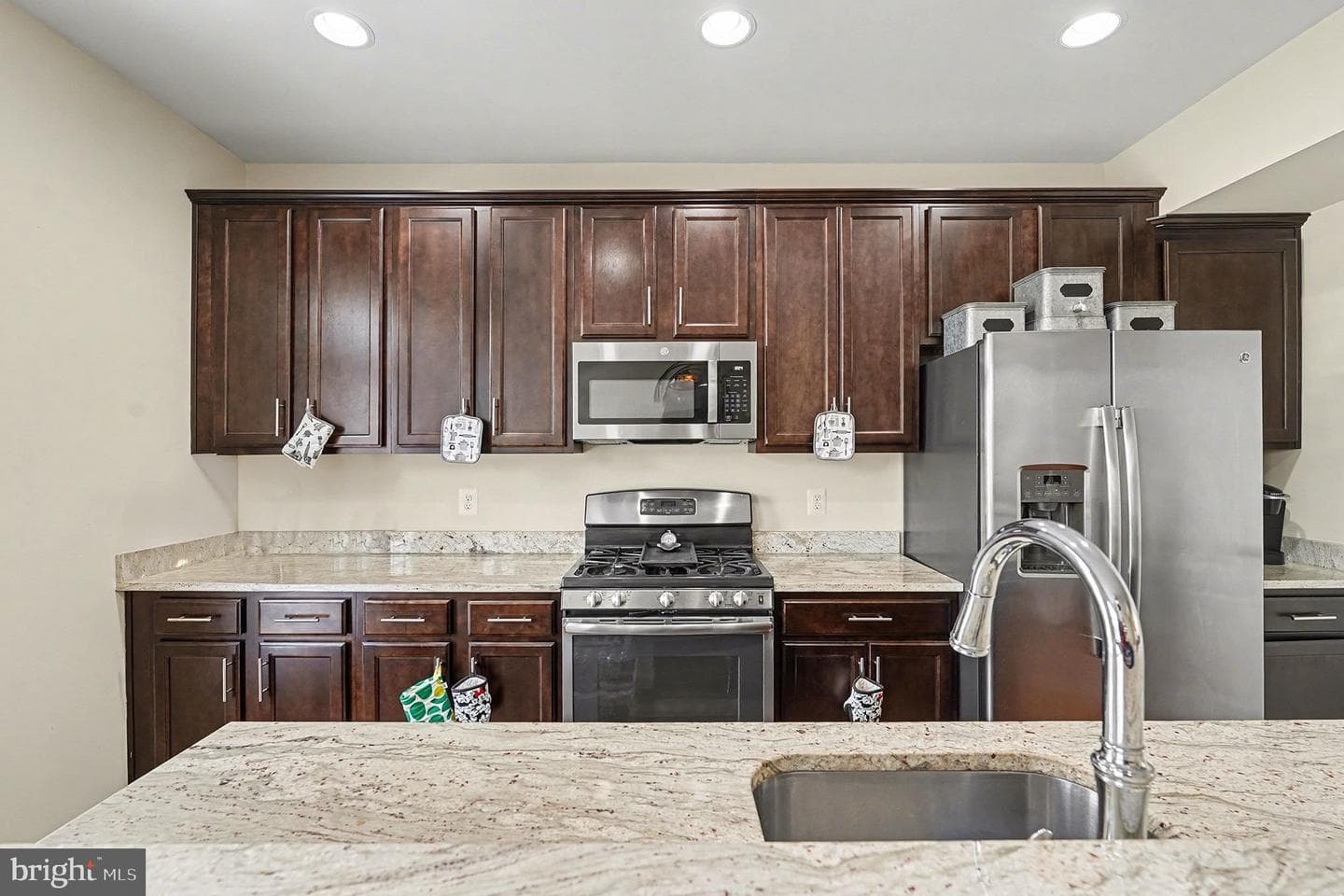 4440 Potomac Highlands Circle photo 7