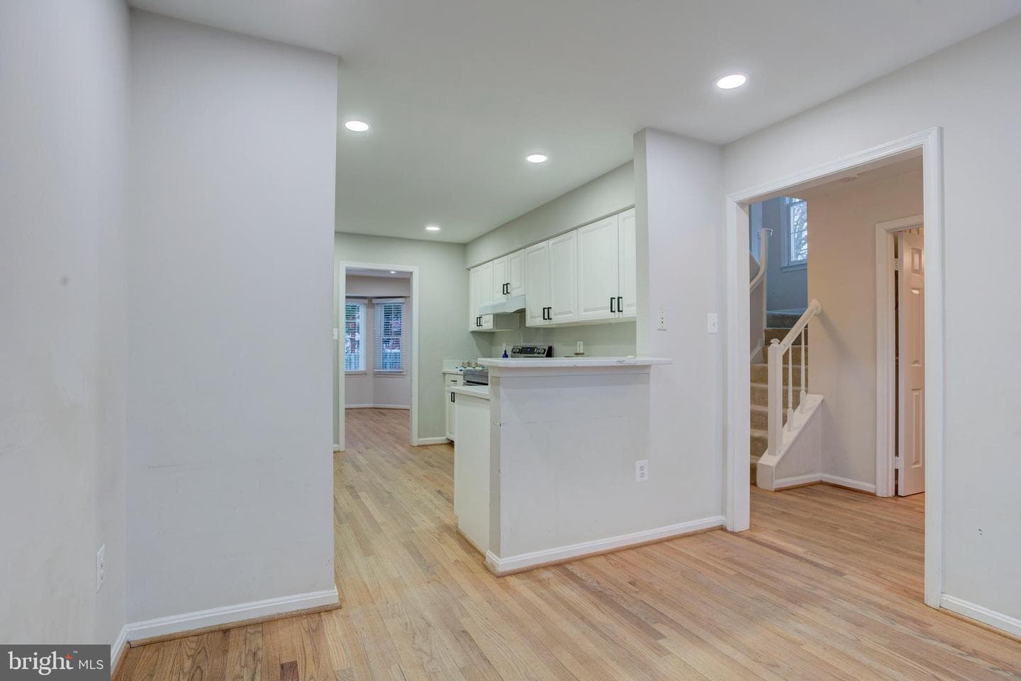 12460 Manchester Way photo 12