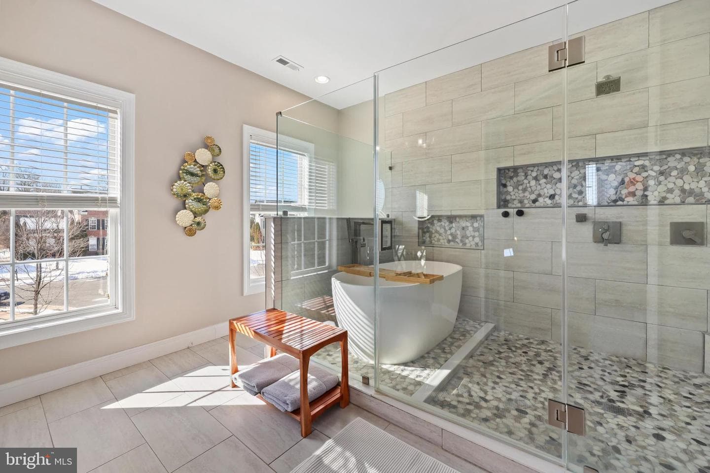 16128 Hinman Place photo 23